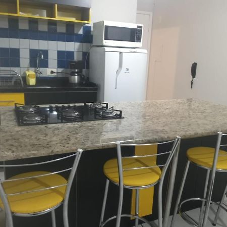 Elegante Apartamento No Centro De Curitiba Bagian luar foto